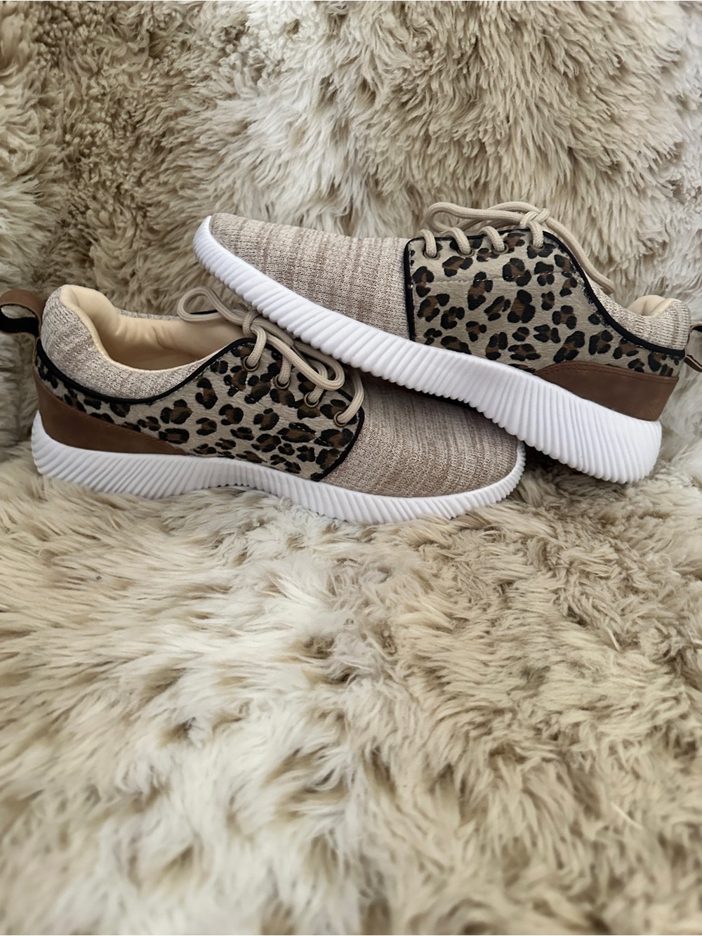 Marleylilly Tan Leopard Print Knit Sneakers Size 9 Casual Athleisure Shoes